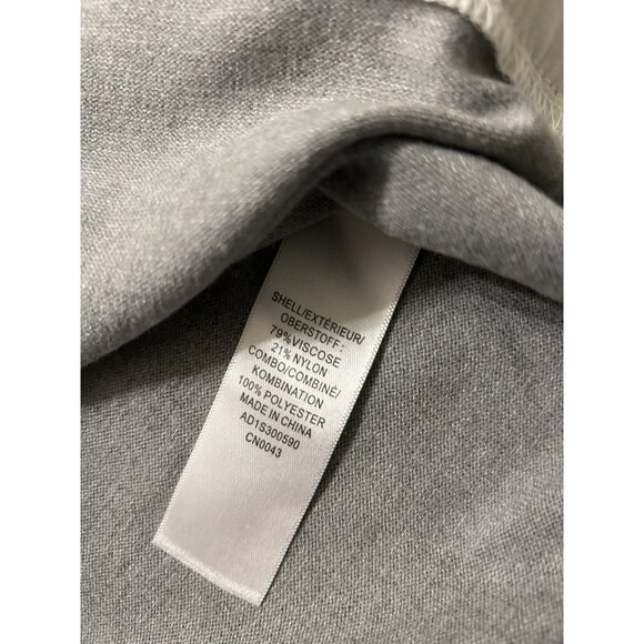 Adrianna papell Women’s V-neck Sweater Vest And Layered Blouse Size Medium - Picture 7 of 12